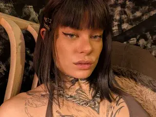 Streamate Private Sex Chat of LizzieRascalli