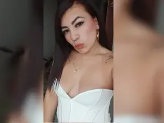 Streamate Free Porn Cam of VickyJohnson19