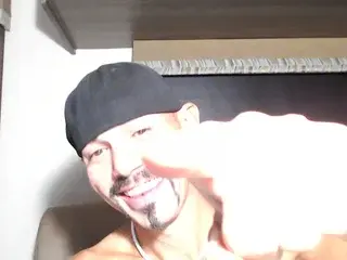 Streamate Adult Webcams of ThickDick2cum