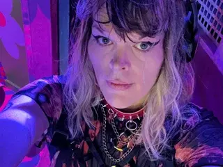 Streamate Adult Webcam of Maybemabus