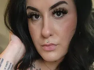 Streamate Watch Live Sex Cams of RileySchembri