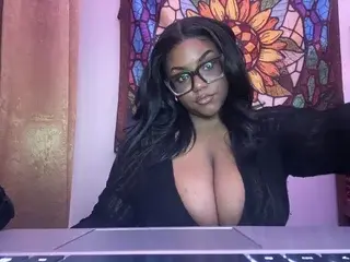 Streamate Best live sex cam show of MiyahPixel