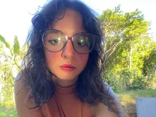 Streamate Live Porn of MyaMillor