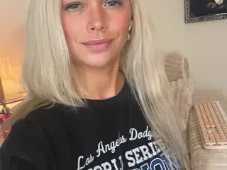 Streamate Live Sex of SophiaSinclaireX