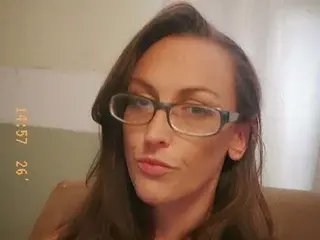 Streamate Live Sex Cam of VivianLayne