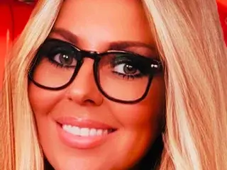 Streamate Best live sex cam show of GlamGran