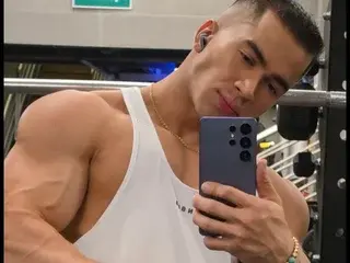 Streamate Adult Webcam of JOEY_EVANS
