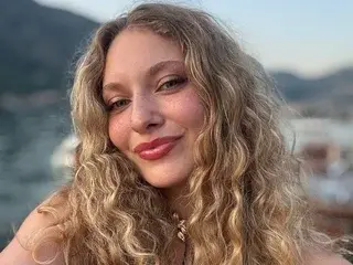 Streamate Live Porn of CarrieeBradshaw