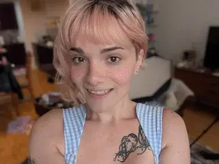 Streamate Live Sex Cam of EmmyAngeles