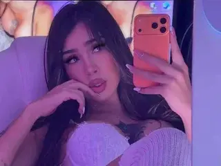 Streamate Free Porn Cam of JulietaBom