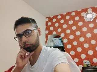 Streamate Live Sex Cam of Gandhi