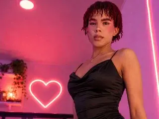 Streamate Sex Cam of Micaela_beltran