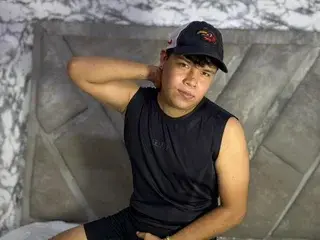 Streamate Adult Webcams of AdrianWalker
