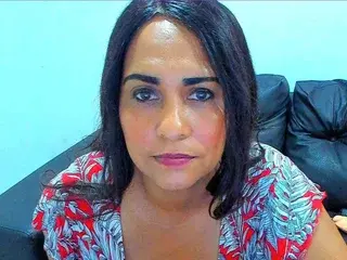 Streamate Live Porn of alysonyummy