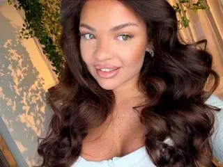 Streamate Free Porn Cam of TheMaddisonShow