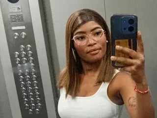 Streamate Nude Webcam of Chanell_williams