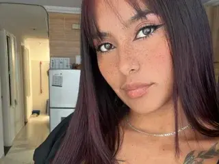Streamate Watch Live Sex Cams of Reislin_69