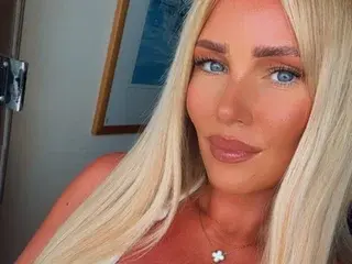 Streamate Free Live Porn of CandyKay25