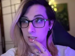Streamate Adult Webcams of TinyTarrow