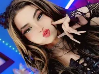 Streamate Best Webcam of VictoriaDior69