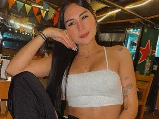 Streamate Watch Live Sex Cams of sofiasirenn