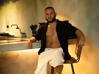 Streamate Adult Webcams of CHRISTIANHADID