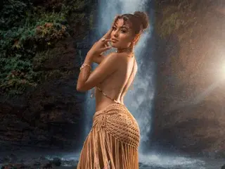 Streamate Best live sex cam show of ValleryJohnson