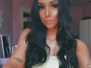 Streamate Live Porn of Alexaanne