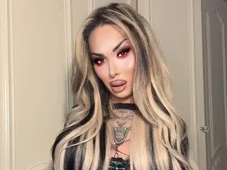 Streamate Free Live Porn of MiaMaffia