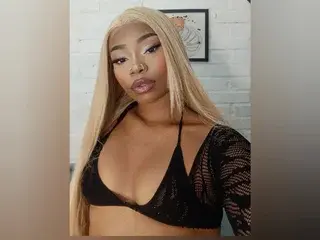 Streamate Best live sex cam show of Tanysha_888