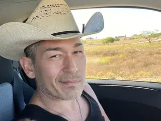Streamate Private Sex Chat of CountryJoe