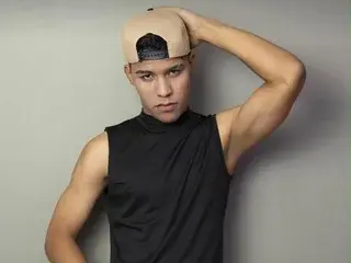 Streamate Adult Webcams of colby_driscoll