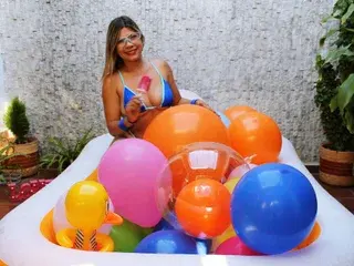 Streamate Nude Webcam of bunny_blonde