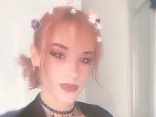 Streamate Live Porn of SadieSupernova