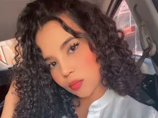 Streamate Watch Live Sex Cams of Luna_Monroe