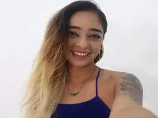 Streamate Free Porn Cam of Laura_Bloom