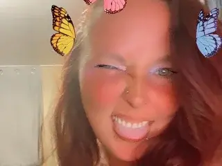 Streamate Adult Webcam of ItsKimber