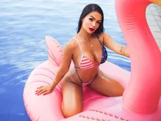 Streamate Sex Cam of Emilycurtiis