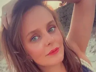 Streamate Nude Webcam of Louisa35
