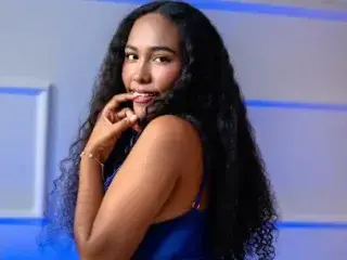 Streamate Free Porn Cam of MiaBlackrose