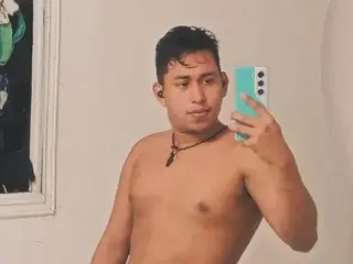 Streamate Adult Video Chat of Lyoneiber