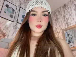 Streamate Sex Cam of LyennRae