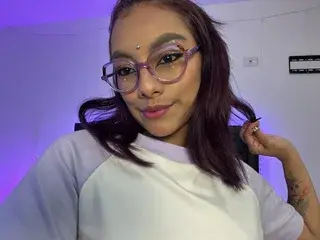 Streamate Adult Webcams of vale_alvarez