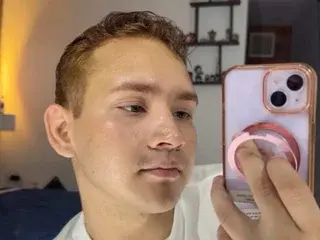 Streamate Adult Webcam of zackchandler
