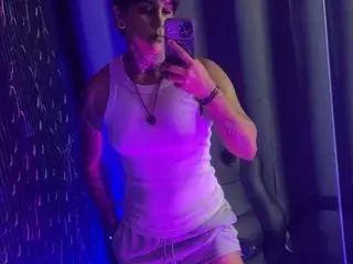 Streamate Private Sex Chat of ZhoeSexyGirl