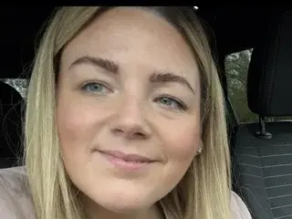 Streamate Free Live Porn of GoldenHourGirl