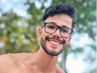 Streamate Adult Webcams of ArthurVillasboas