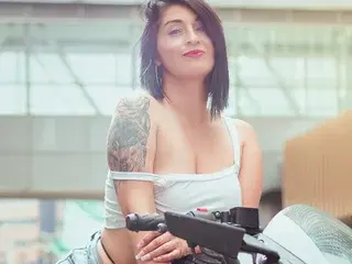 Streamate Live Sex Cam of Karen_lennox