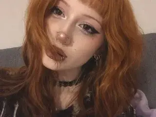 Streamate Free Live Porn of LIYNA