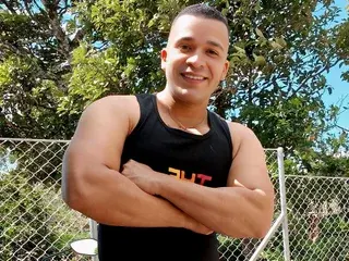 Streamate Free Porn Cam of Frank220